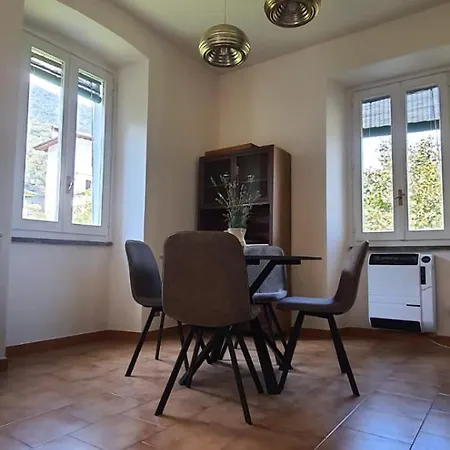 Вилла Con Giardino Privato
